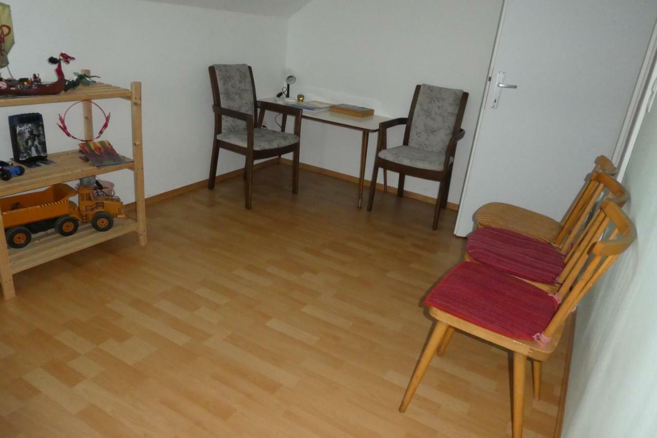 Narrenhaus Villa Fohnsdorf Buitenkant foto