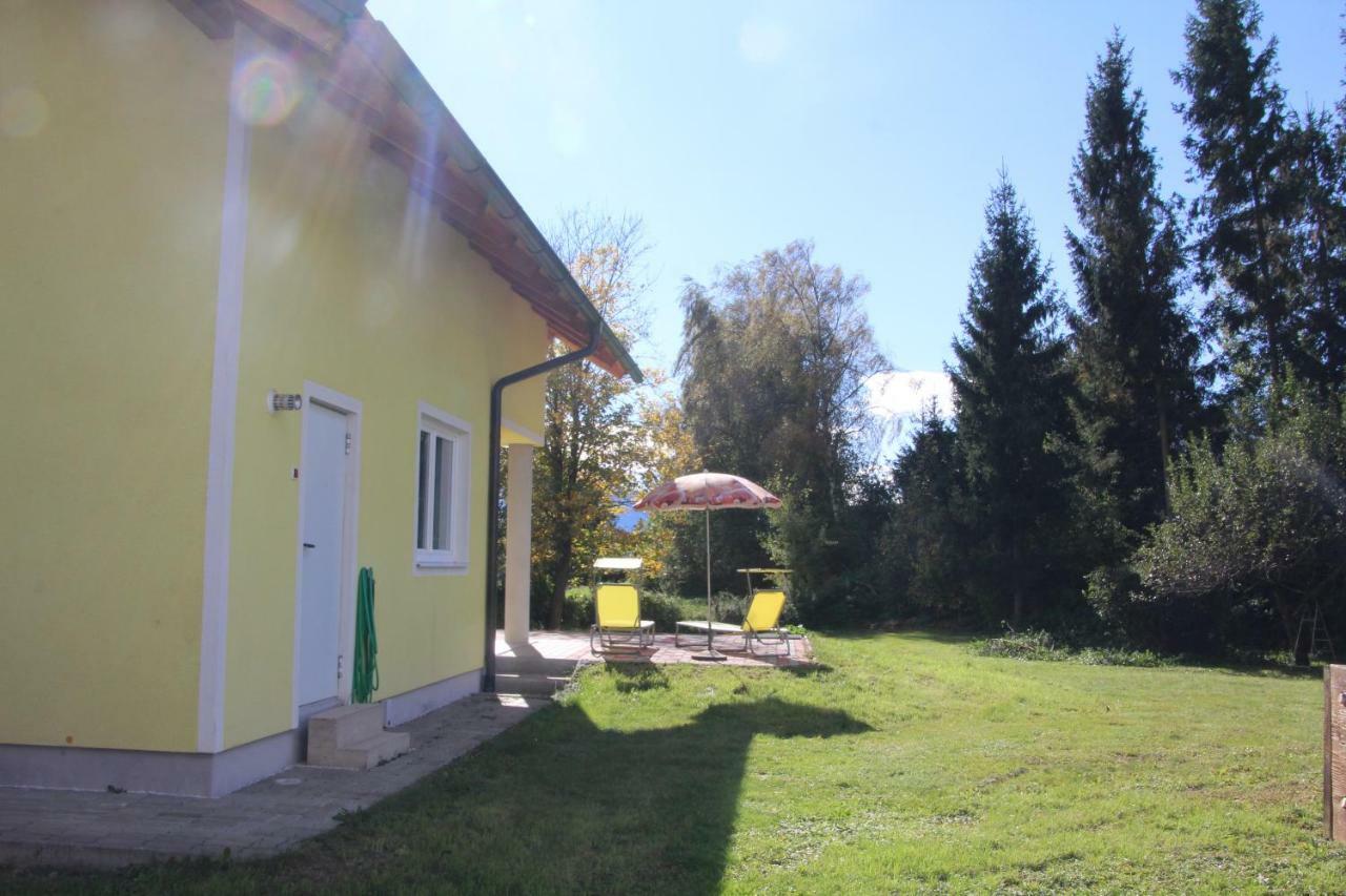 Narrenhaus Villa Fohnsdorf Buitenkant foto